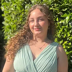 Fotografia da formanda Ana Filipa Rocha, formanda do Curso de Auxiliar de Ação Educativa