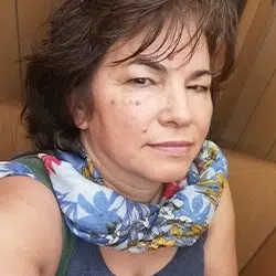 Fotografia da formanda Maria Silva, formanda do Curso de Auxiliar de Ação Médica