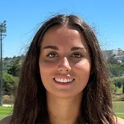 Fotografia da formanda Marta Fernandes, formanda do Curso de Auxiliar de Ação Educativa